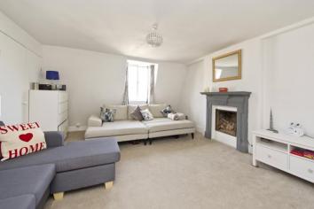 1 Bedrooms Flat, 